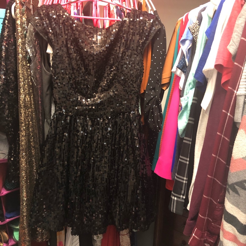 Black Sequin Party Dress
